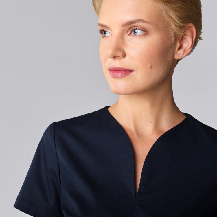 bluza medyczna damska ciemny granat Waves przód.jpg